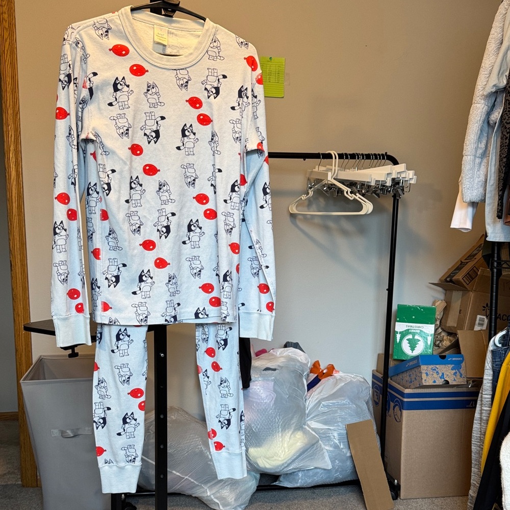 Hanna Andersson BLUEY Cotton Pajama Set with Red Balloons